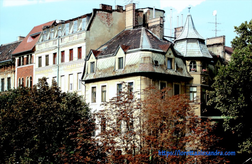 Sightseeing on the Buda side of the Danube