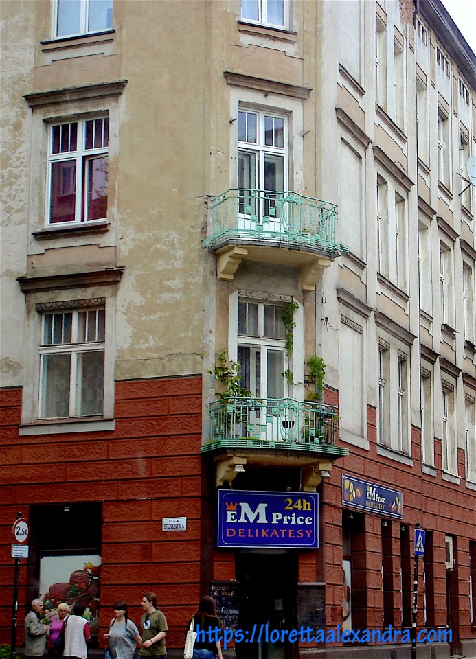 EM Price 24 hour delicatessen, in Kazimierz