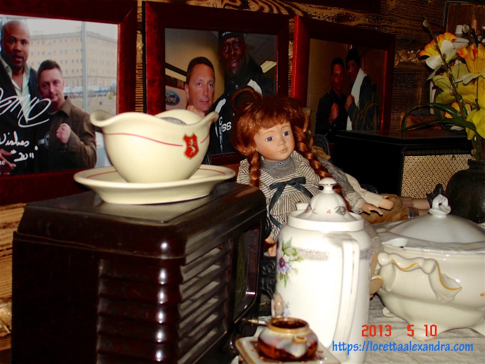 Collectables on display at U Babci Maliny, Old Town, Kraków