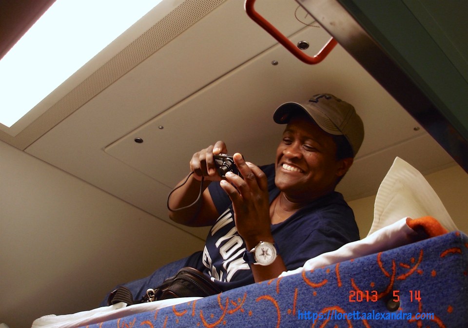 Gitiim – Leaving Kraków on the midnight train to Budapest