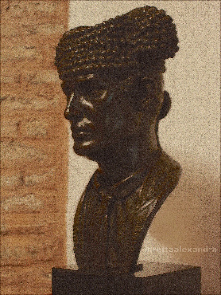 Bust of bullfighter wearing the traditional astrakhan (a two cornered hat) - Plaza de Toros museum