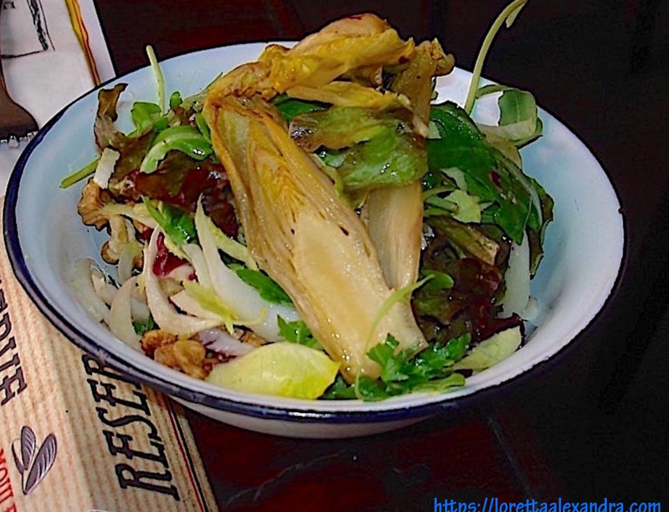 Lunch at Les Moules (Mussels) in Prague